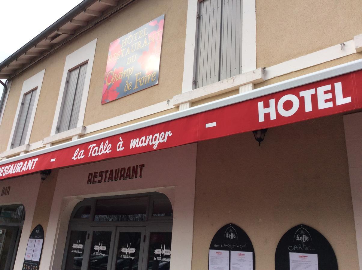杜尚博览会酒店 Saint-Aulaye-Puymangou 外观 照片